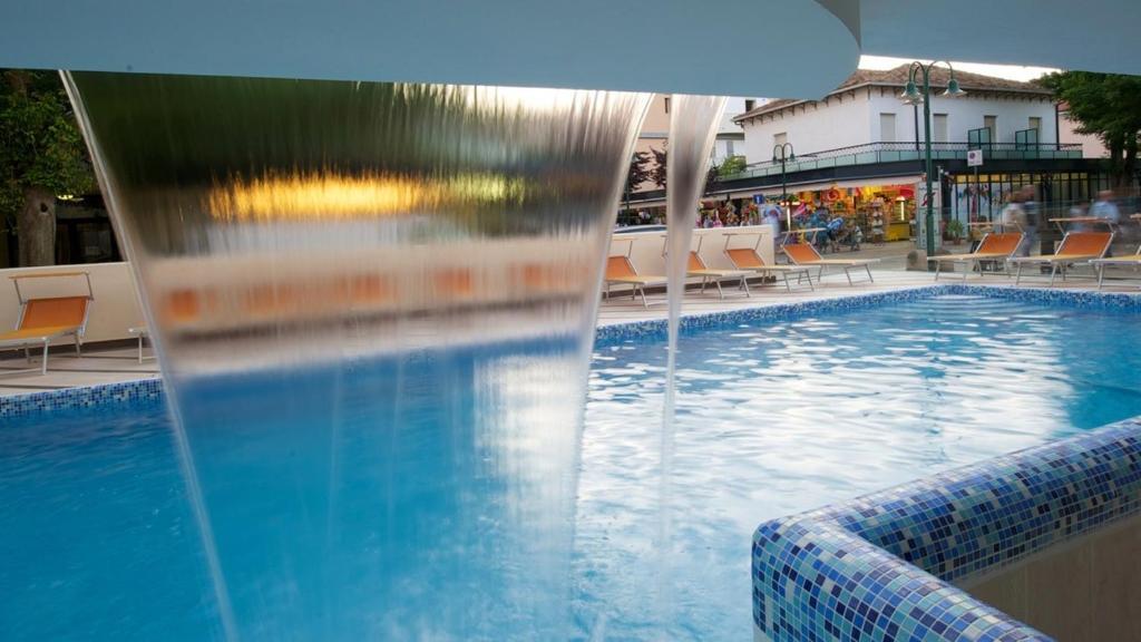 Hotel Lido Cattolica Exterior foto